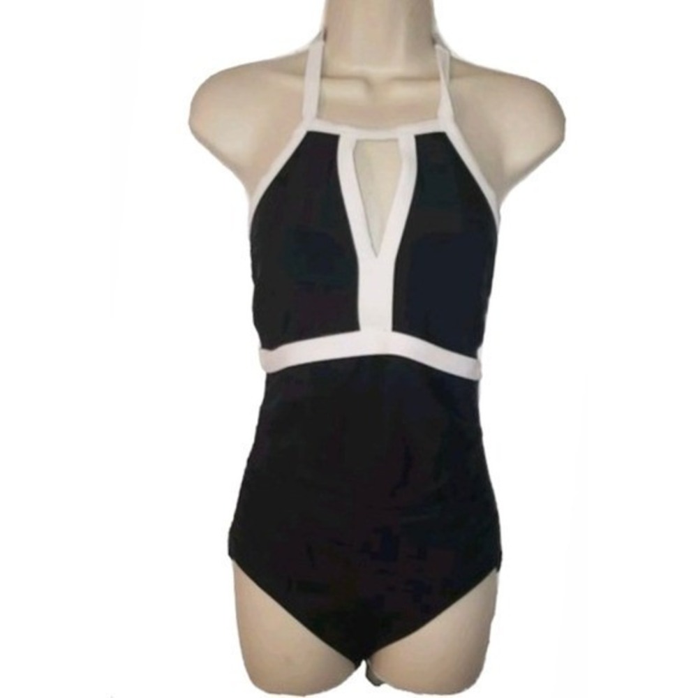 Merona Colorblock Keyhole Halter One Piece Swimsuit‎ L Black White